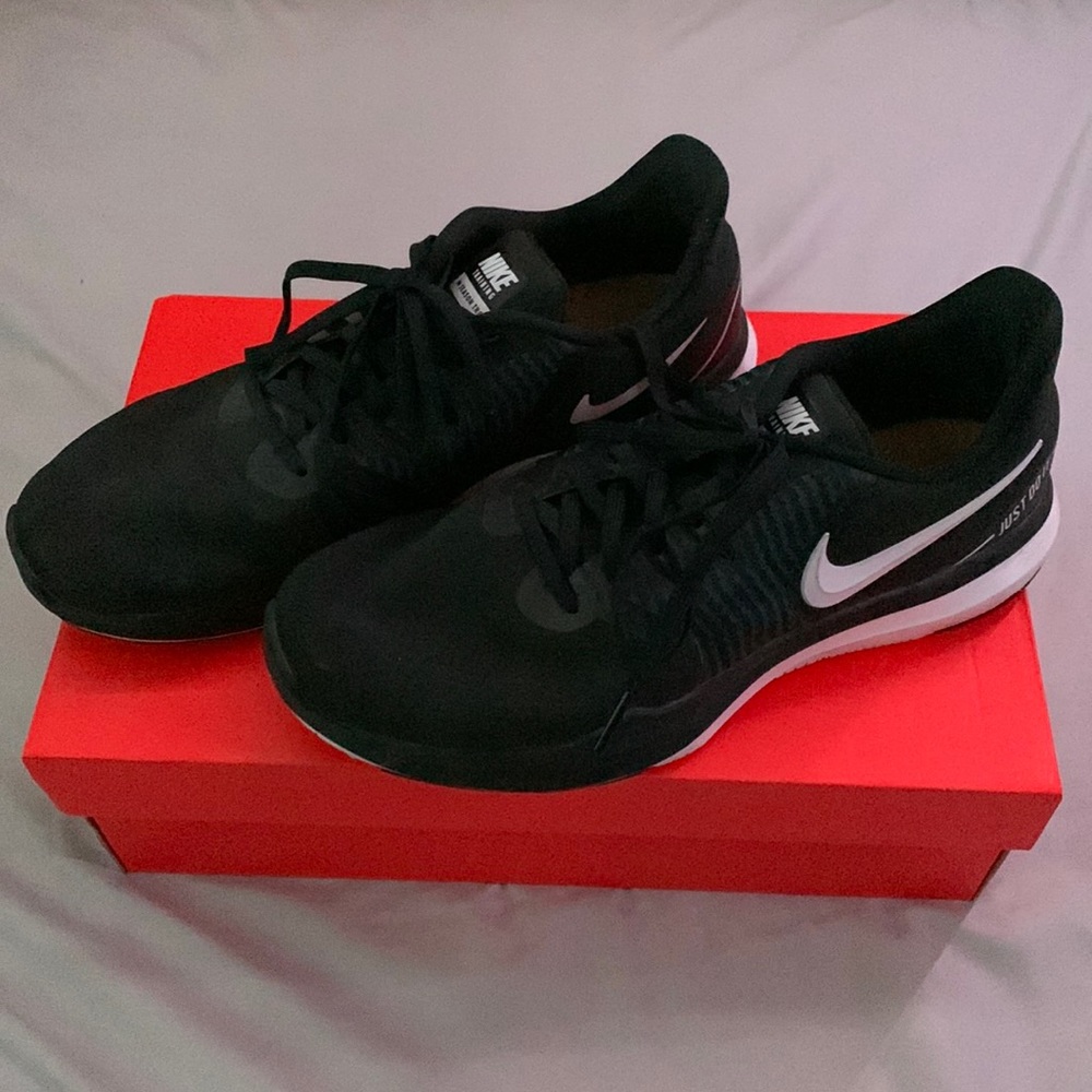 NIKE Training Shoes